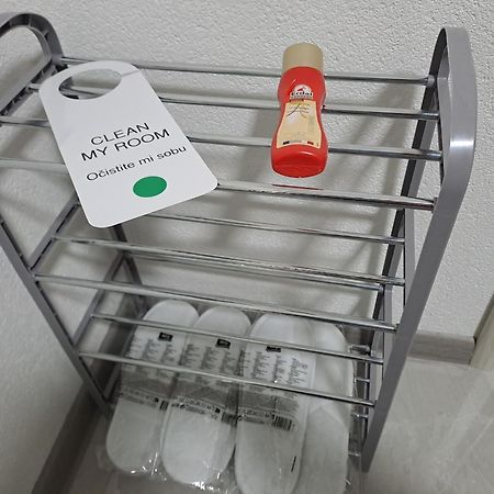 Ivan'S Guesthouse パラチン エクステリア 写真
